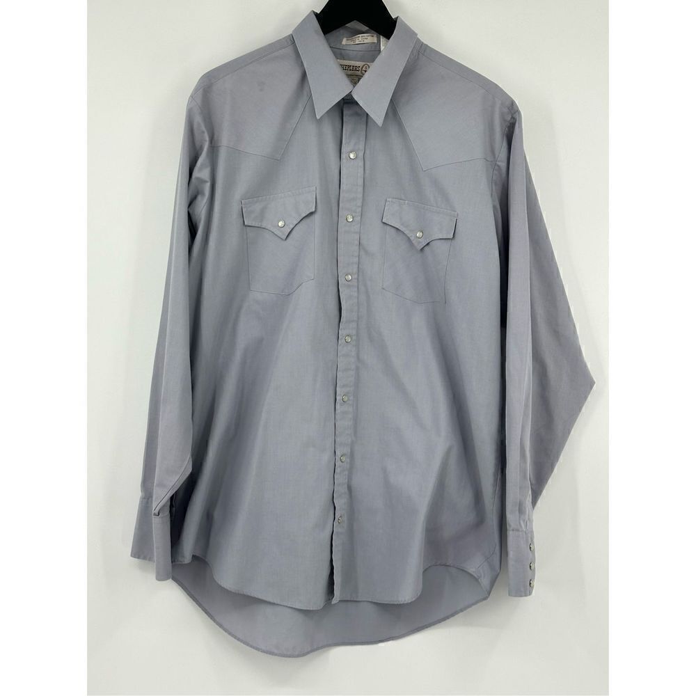 Sheplers gray long sleeve cowboy shirt with Pearl
Snaps Size 17-36 Tall